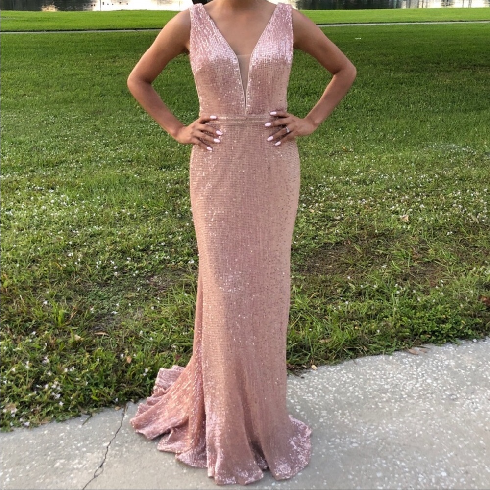 EVENING GOWN Camille la vie